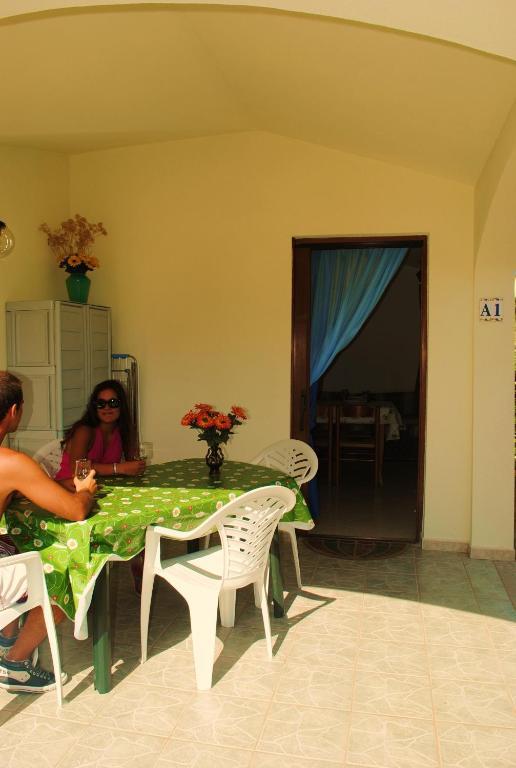 Residence Sa Raiga Budoni Ruang foto
